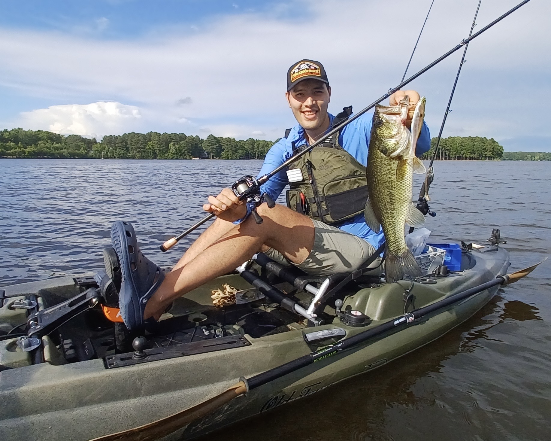 Final Minute Fishing Offers at Bass Professional Outlets